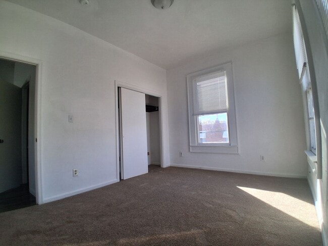 Photo - 431 County St Unidad 2B