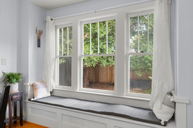 Photo - 342 N 1st Ave