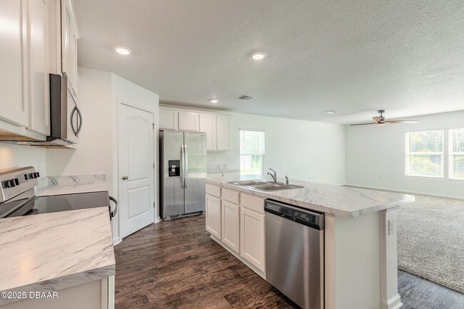 Photo - 109 Persimmon Dr