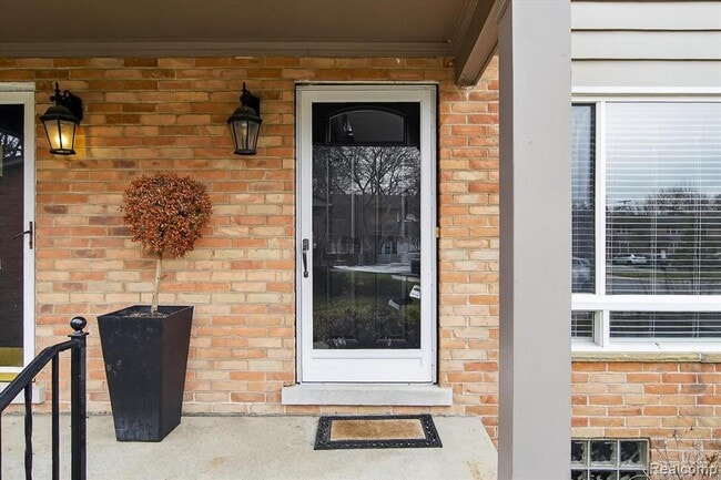 Photo - 1043 N Old Woodward Ave Unit 2