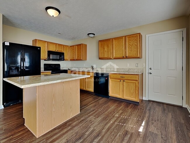 Photo - 9937 Whispering Pine Dr