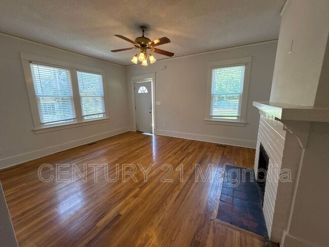 Photo - 1112 Troupe St