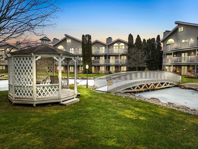 Photo - 21096 Boulder Cir Unit 21096