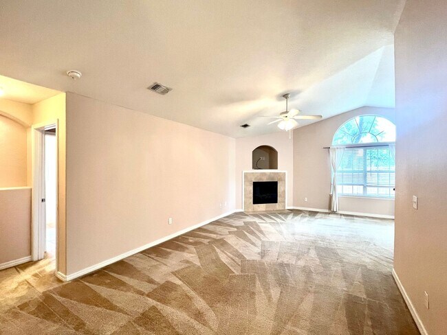 Photo - Nice 3BR/2BA - Convenient to NAS Pensacola