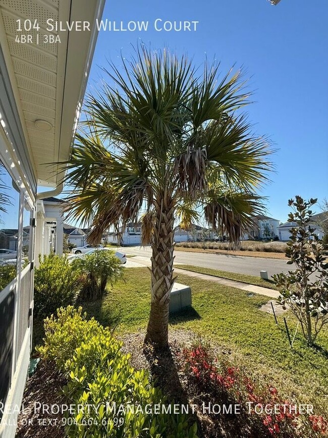 Photo - 104 Silver Willow Ct