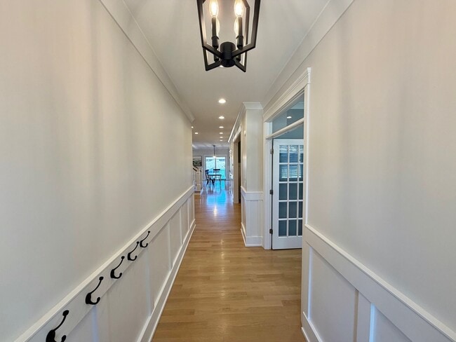 Photo - 4524 Sterling Rd