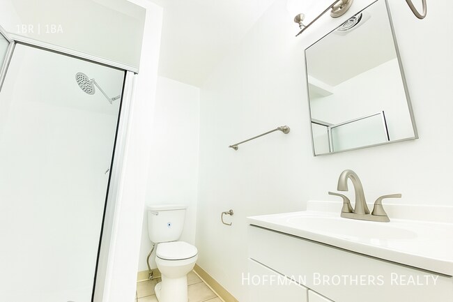 Photo - 3956 Stevely Ave Unidad 15