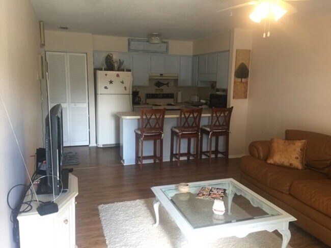 Photo - 1/1 furnished annual in downtown PG