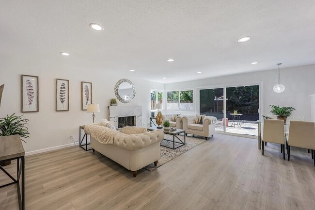 Photo - 3491 Clover Oak Dr