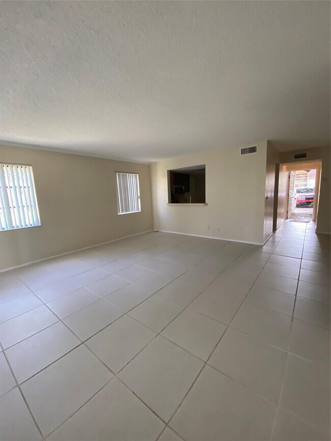 Photo - 3340 Beau Rivage Dr
