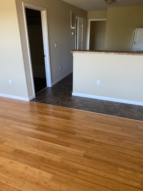 Photo - 121 St George Ln