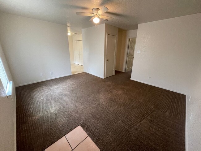 Photo - 1109 Circle M Dr Unidad Apt A