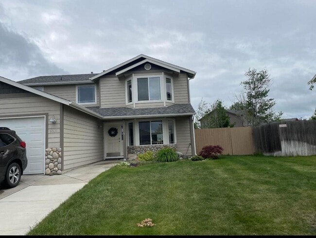 Photo - Spacious 4-Bedroom Home with Large Gated Yard Near Cheney & Spokane!