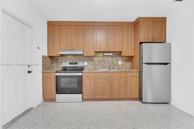 Photo - 2931 SW 39th Ave Unidad 0