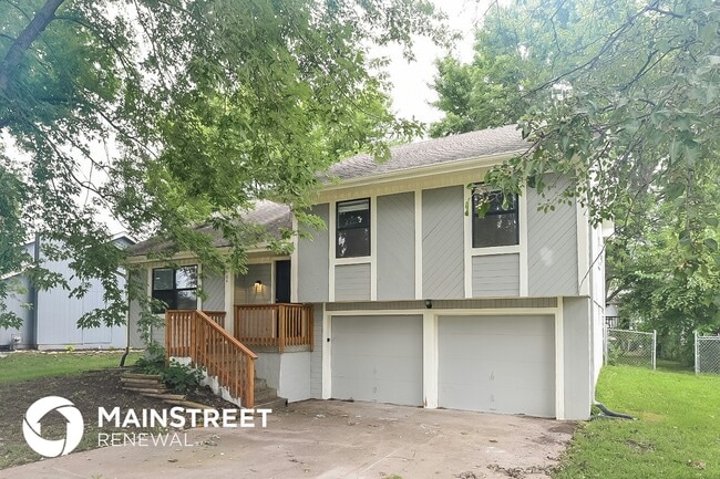 Building Photo - 104 Frank St