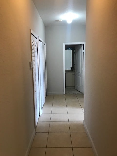 Photo - 1536 SE 25th St Unit 204