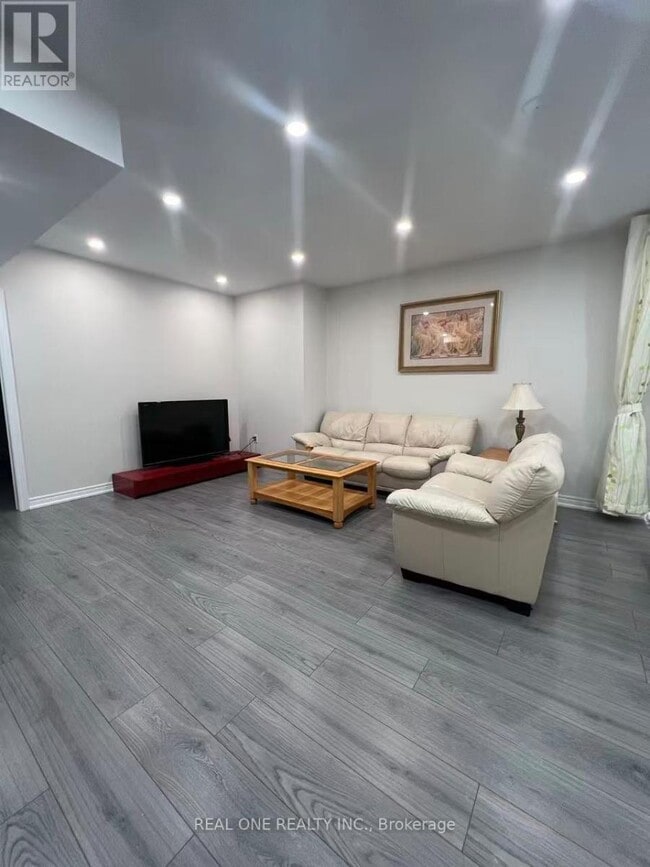 Photo - 24 Wendelyn Dr