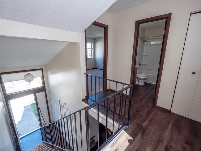 Townhomes Available - Oakwood Village