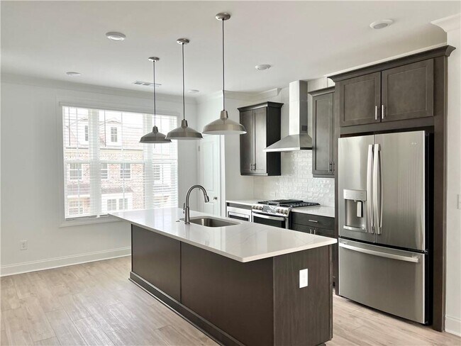 1651 Wellborn Walk