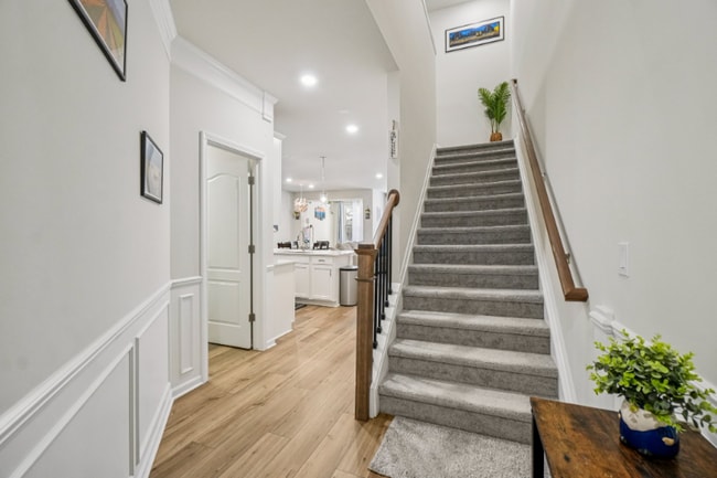 Photo - 525 Addison Cir