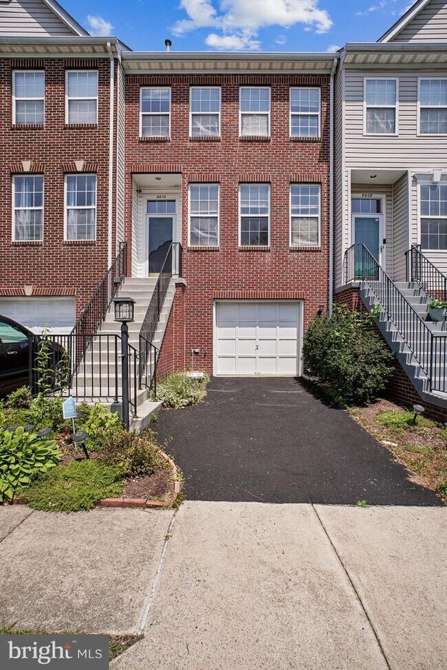 Photo - 6610 Hunter Creek Ln