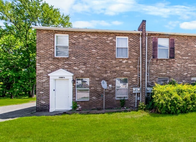 Photo - 5307 Valiquet Ave