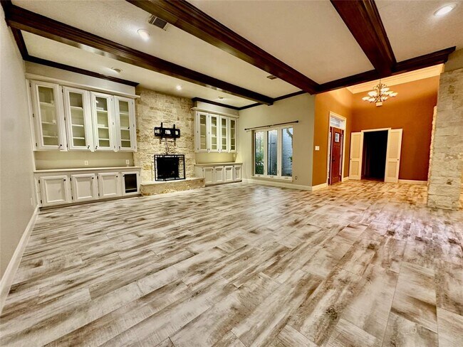 Photo - 1027 Cragmore Dr