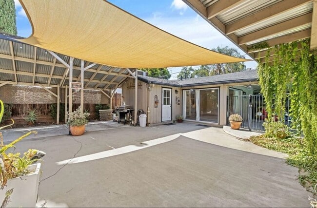 Photo - Beautiful home with Studio coming soon!