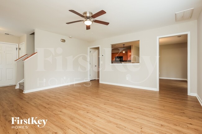 3521 Galaxy Rd