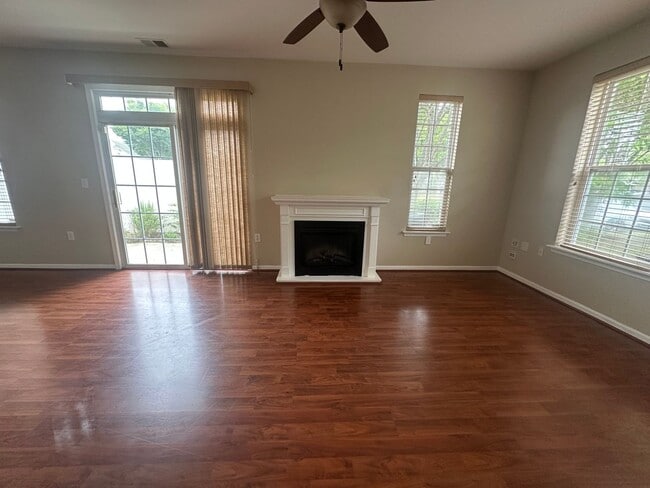 Photo - Beautiful townhouse style condo in Ridgely...