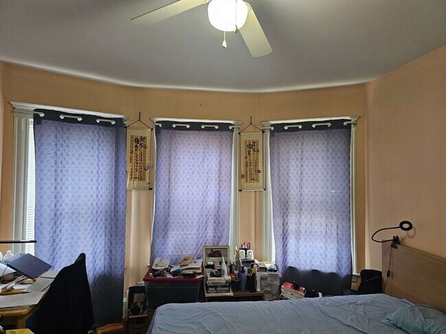 Photo - 114 Wallace St Unit 114