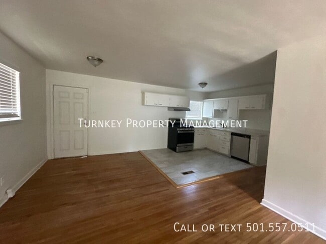 Photo - 6404 Tracy Ave