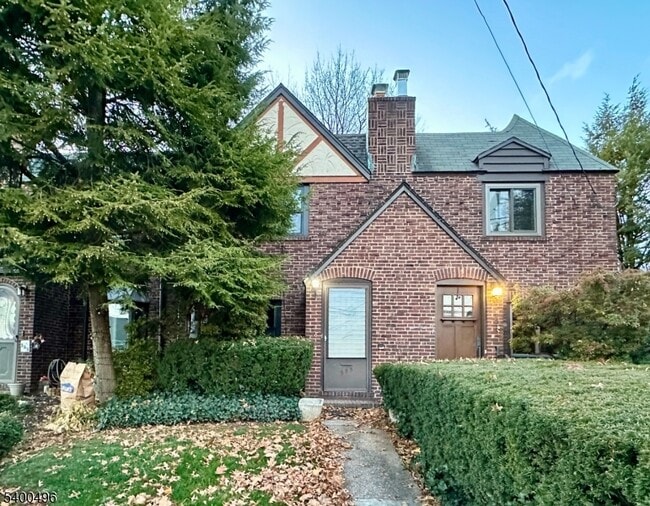 Building Photo - 355 Valley Blvd