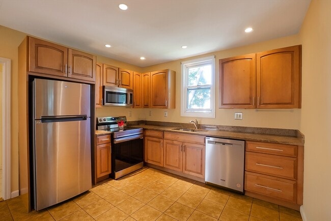 Photo - 15-17 Parsons St Apartment Unit 17