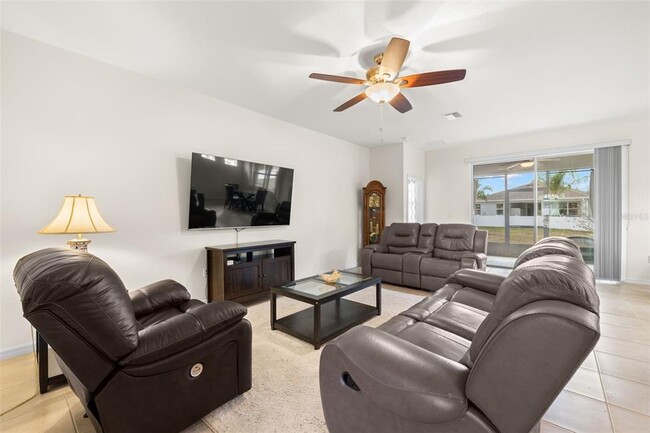 Photo - 13562 Paddington Wy