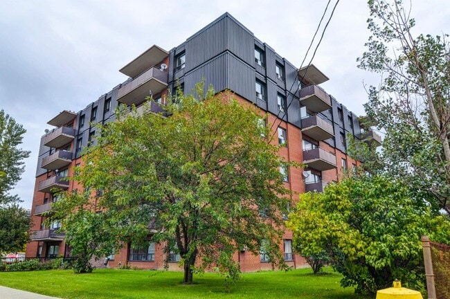 1555 Birchmount Rd