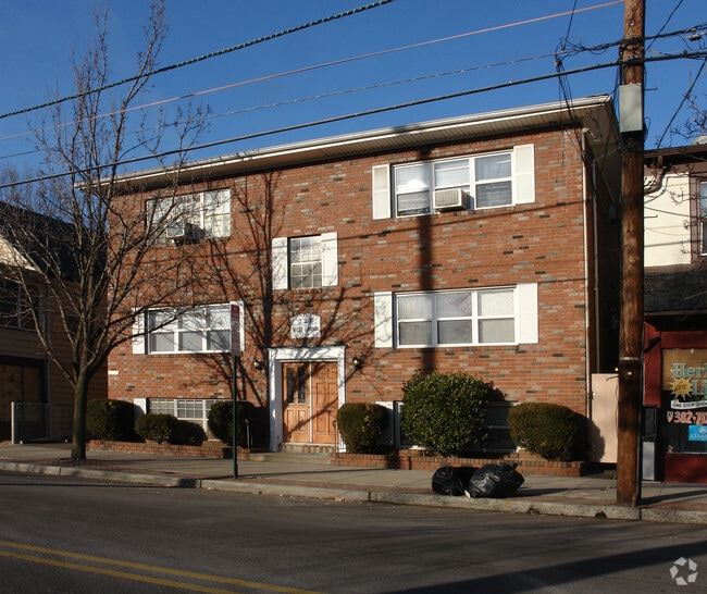 Apartments for Rent in Clark, NJ