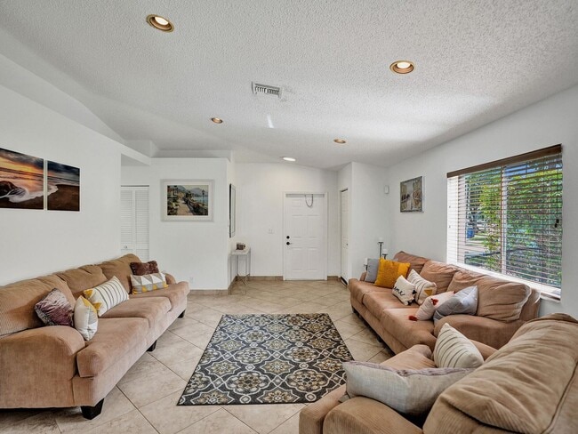 Photo - 1245 S Flagler Ave