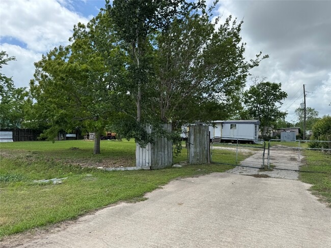 Photo - 6226 County Rd 48
