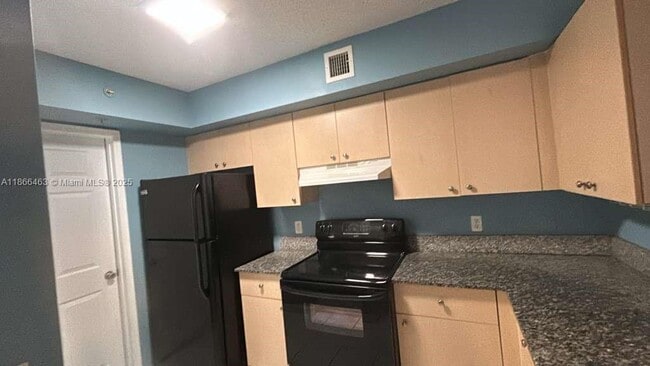 Photo - 2427 Centergate Dr Unidad 205 Rental