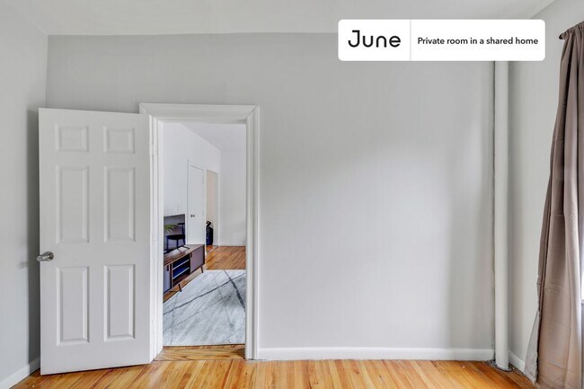 Photo - Room in Shared 3 bed/1 bath home Unit C