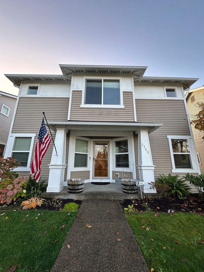 Building Photo - 1746 Cadborough Ln