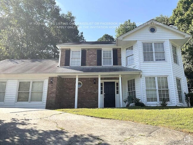 Building Photo - 4896 High Forest Dr Rental