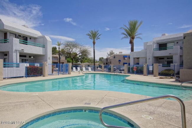 Building Photo - 7952 E Colette Cir Unit 164