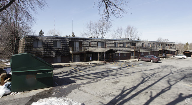 Off Campus Housing Apartments In Omaha Ne With Garages