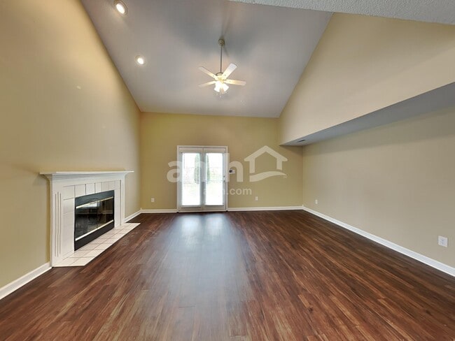 Photo - 6010 Woodmill Dr