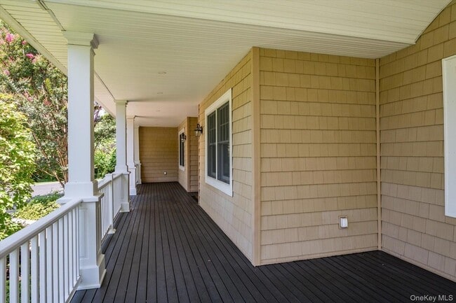 Photo - 12 Glenridge Ln