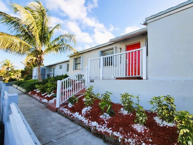 Photo - 20867 Snapper Pl