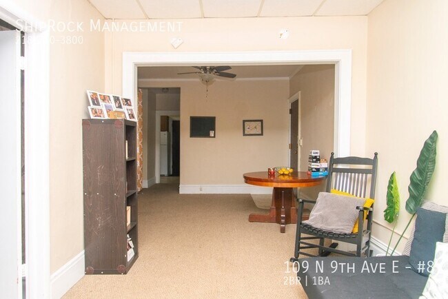 Photo - Kimball Apartments Unidad #8