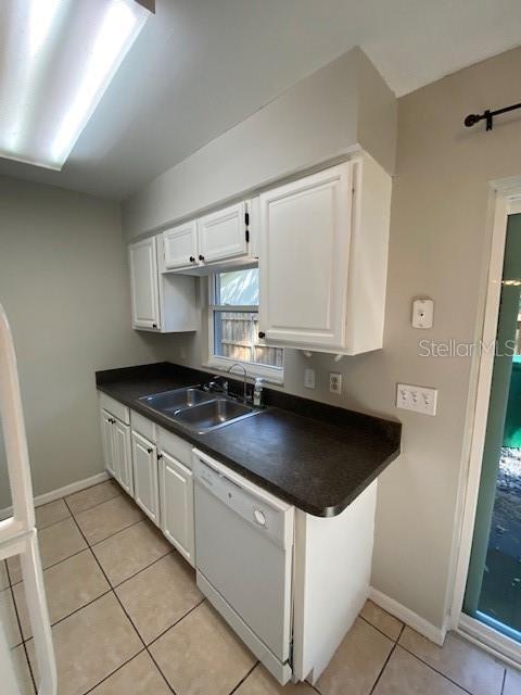 Photo - 226 Short St